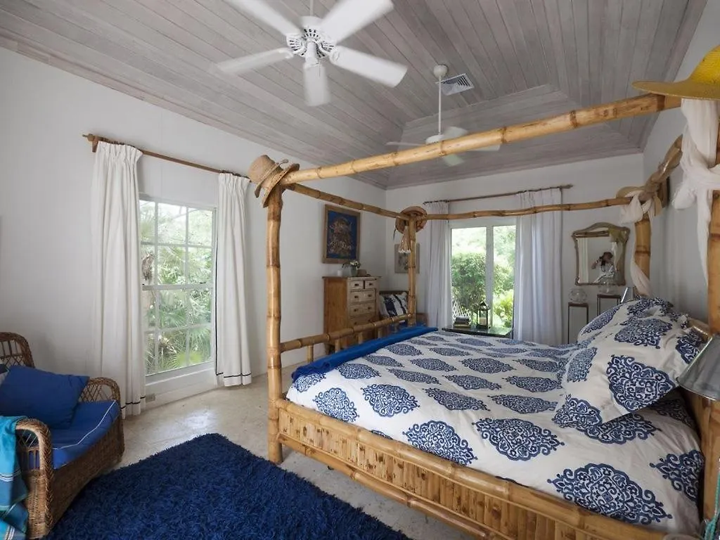 Coriolana Home Savannah Sound البهاما